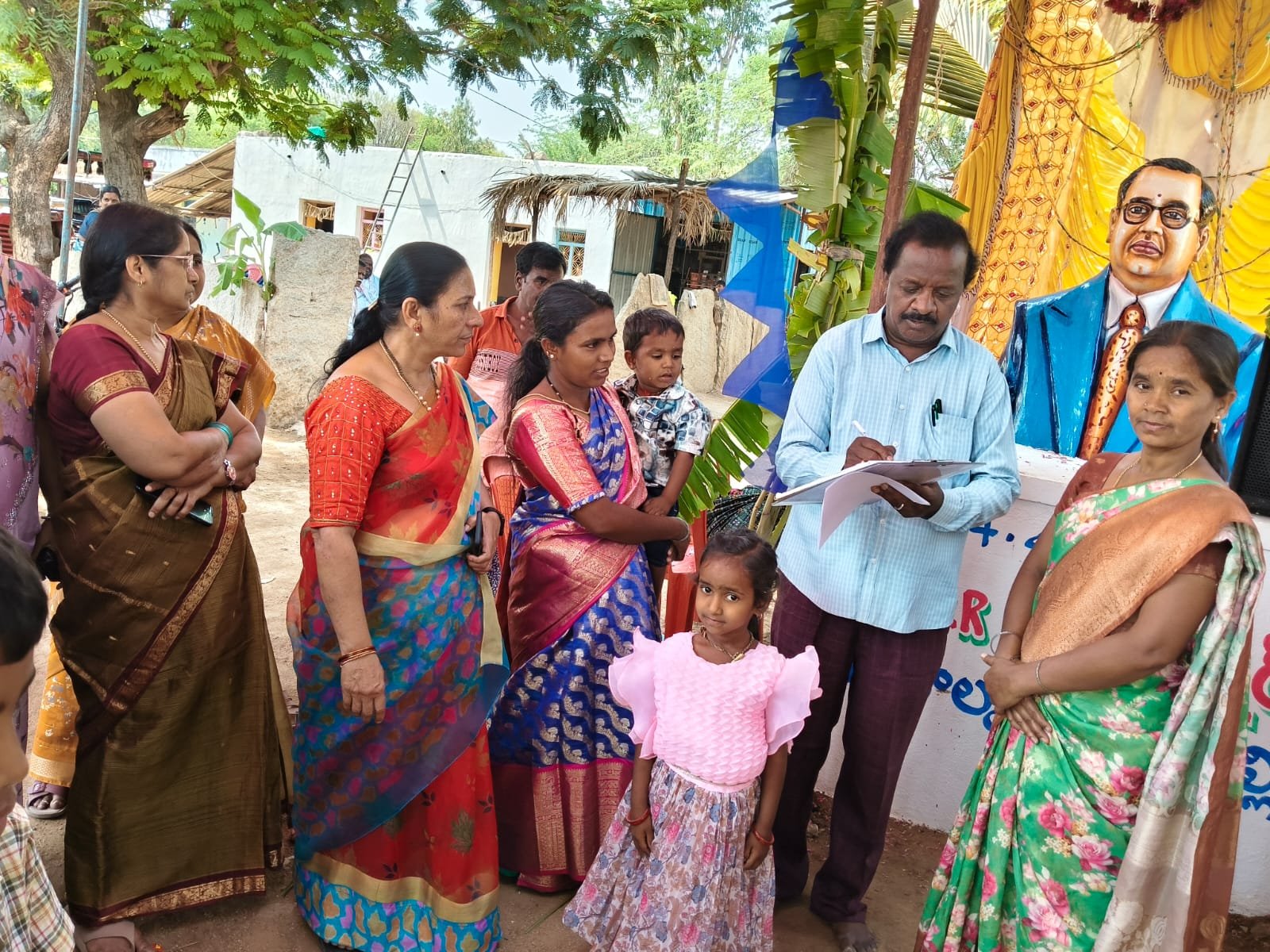 బడి పిలుస్తోంది   కరిగానిపల్లి గ్రామం , పాఠశాల విద్యార్థుల ర్యాలీ 